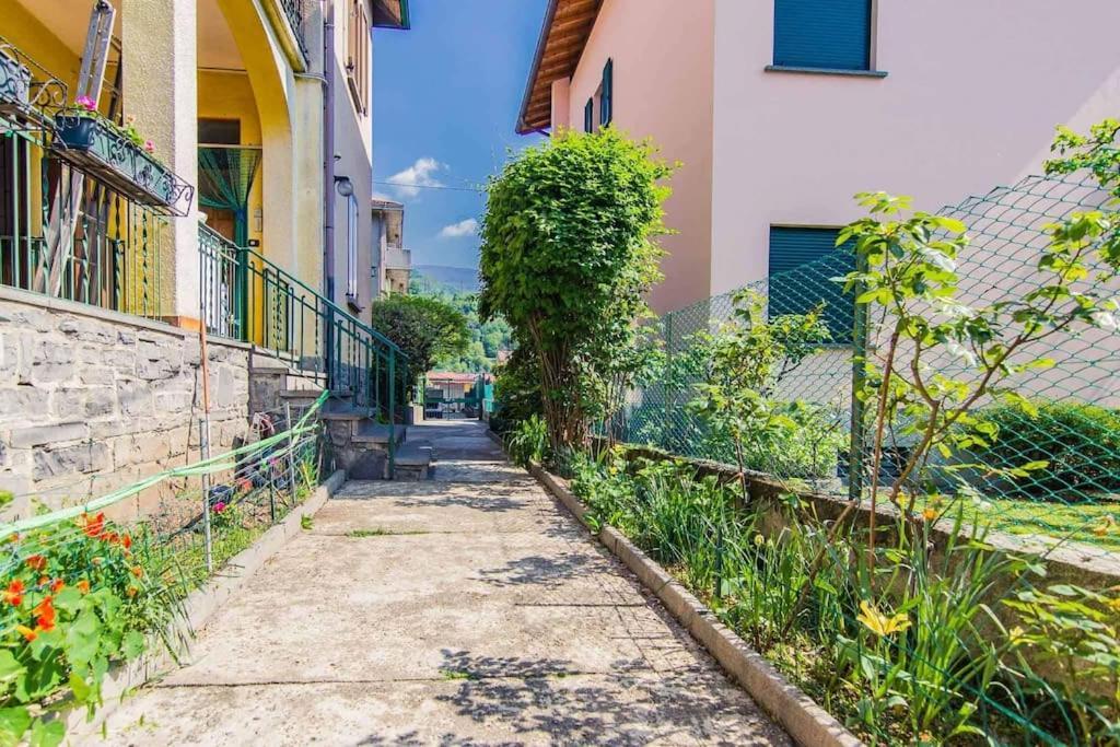 Appartamento Casa da Ste Mandello del Lario Esterno foto